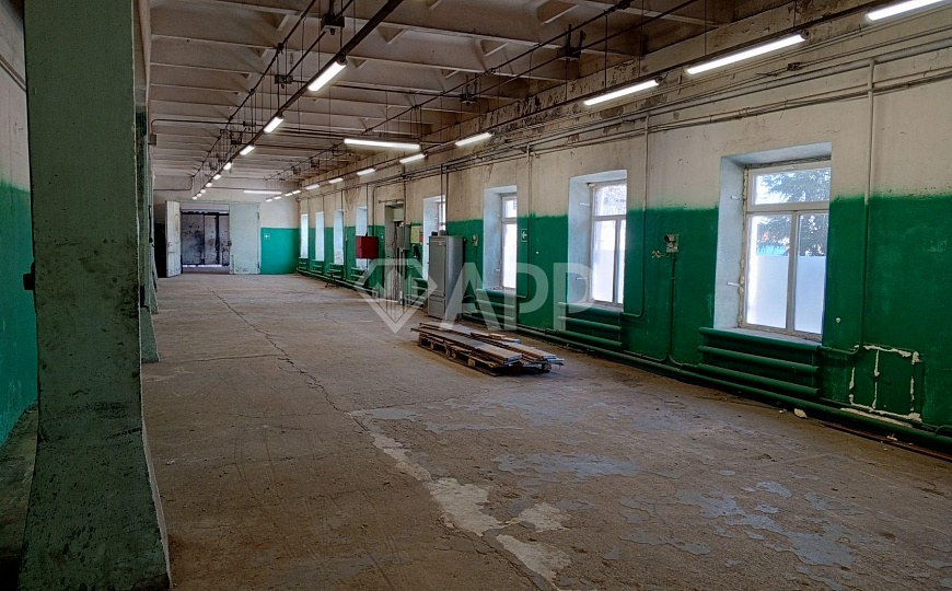 Сдам складское помещение, 598 м² фото
