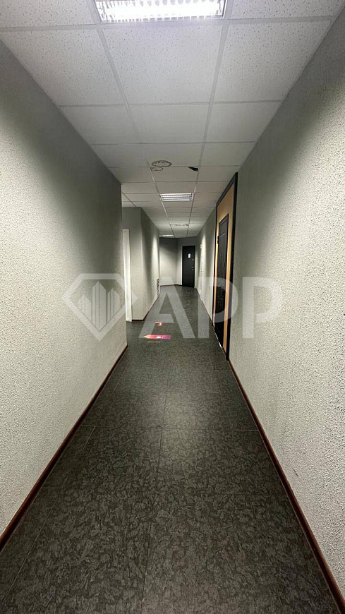 Продается офисное помещение 151,2 м²      (ГАБ с действующим арендатором) фото