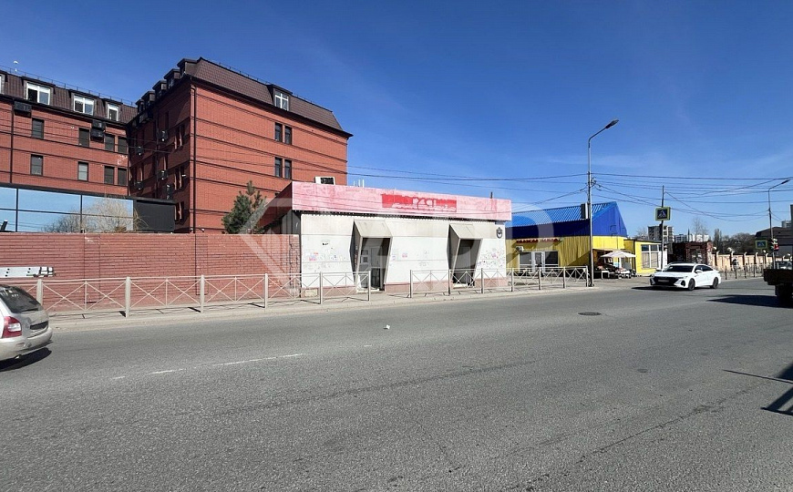 Помещение в центре с электроотоплением, 130 м2  фото