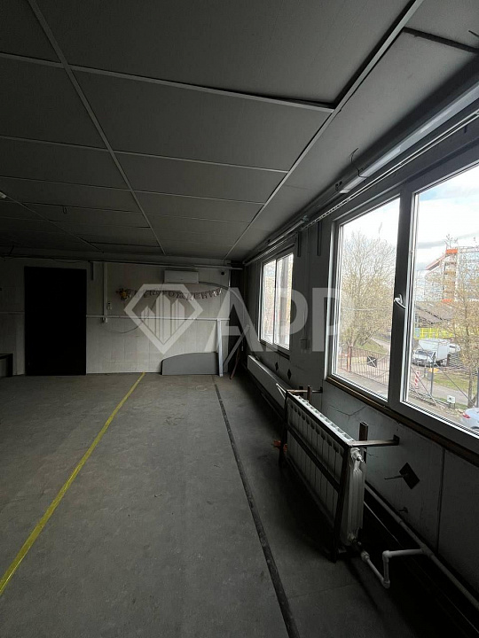 Помещение 2 этажа -280м² фото