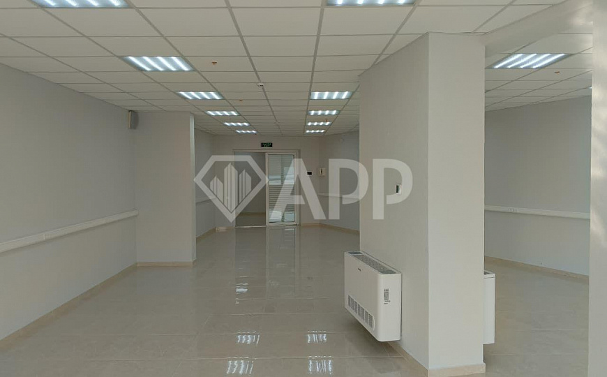 Сдаю офисное помещение, 437 м² фото