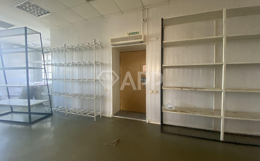 Продам отдельно стоящее здание, 417 м² фото