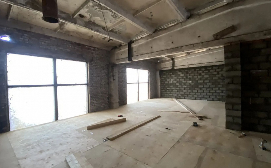 Сдам торгово-офисные помещения, от 120 м² до 600 м² фото