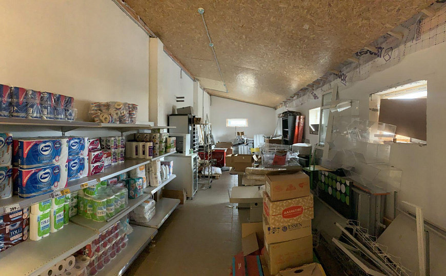 Сдаётся торговое помещение, 58,4 м² фото