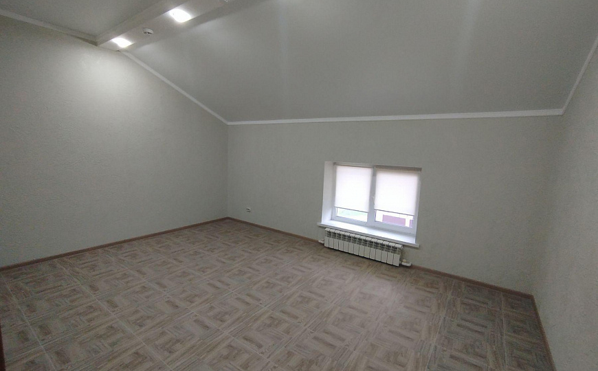 Сдам отдельно стоящее здание, 370 м² фото