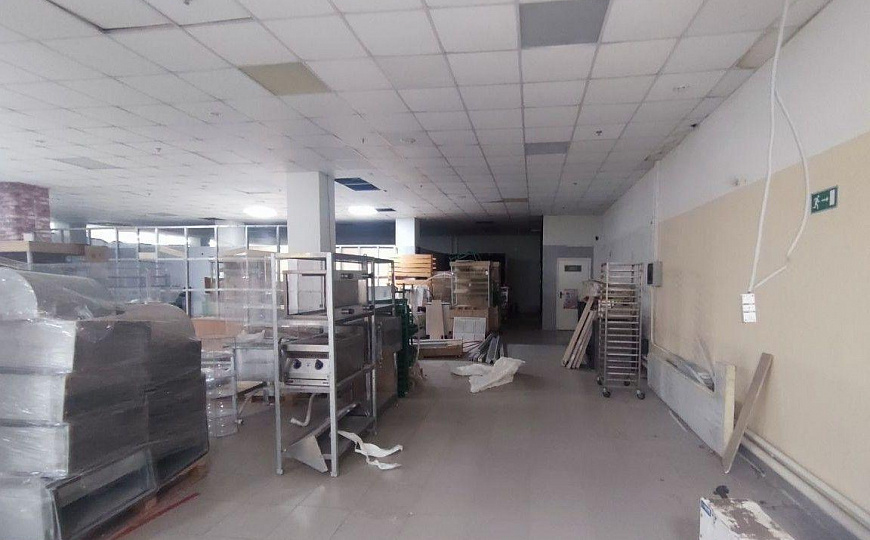 Бизнес-центр/офисный центр, 700 м² фото