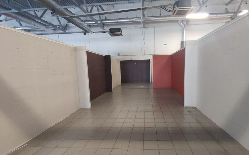 Бизнес-центр/офисный центр, 700 м² фото