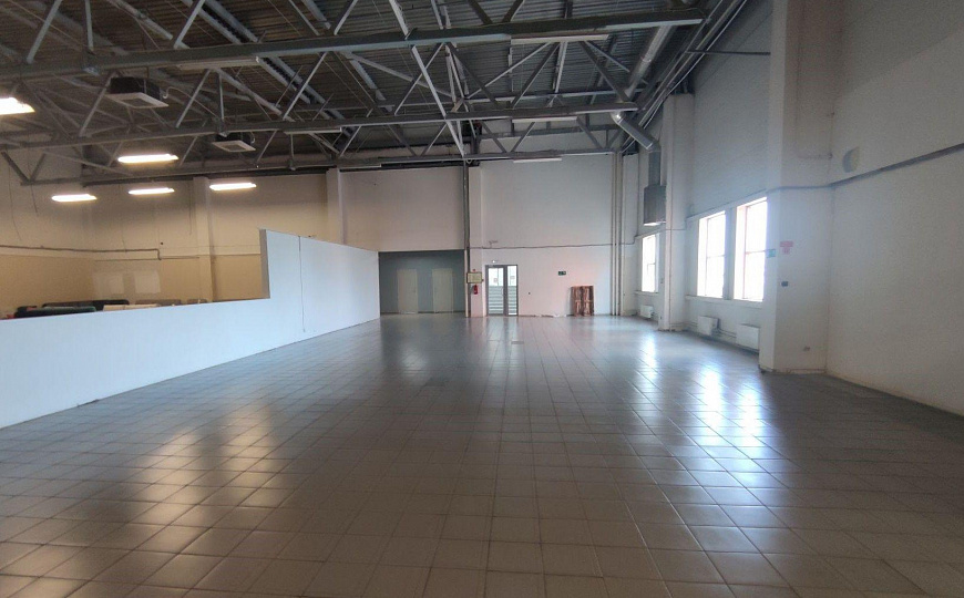 Бизнес-центр/офисный центр, 700 м² фото