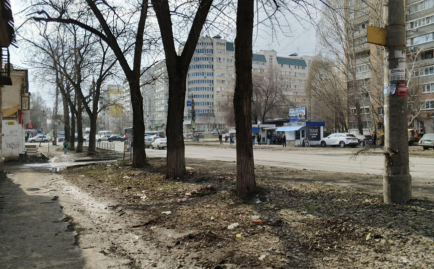 Торговое помещение 37,5 м² на 1 линии фото