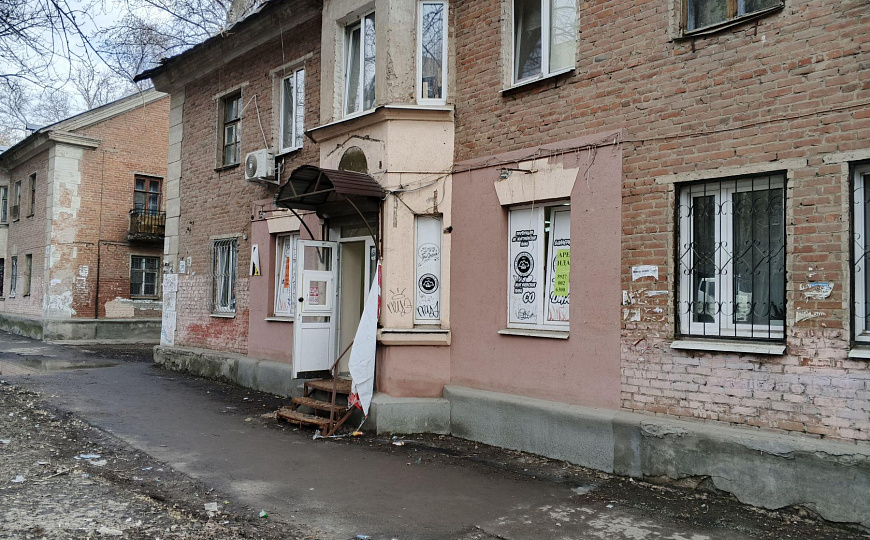 Торговое помещение 37,5 м² на 1 линии фото
