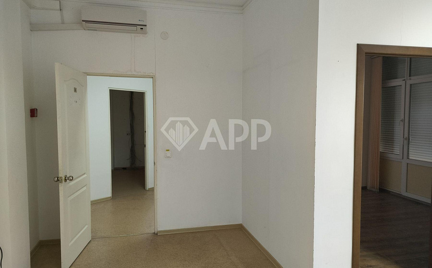 Продаю нежилое здание, 357.8 м² фото