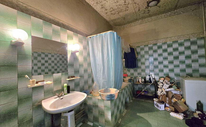 Продам отдельно стоящее здание, 549 м² фото