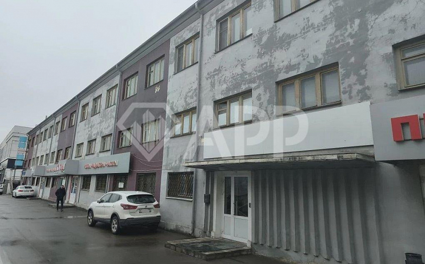 Сдам торговую площадь на 1 линии, 90 м² фото