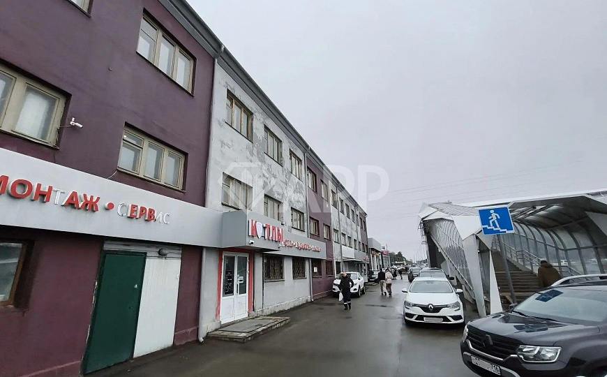 Сдам торговую площадь на 1 линии, 90 м² фото
