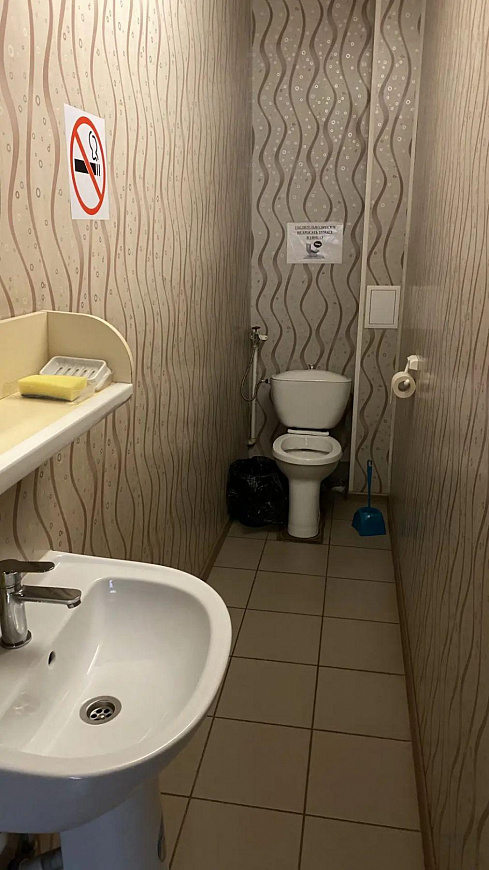 Сдам торговое помещение, 1 621 м² фото