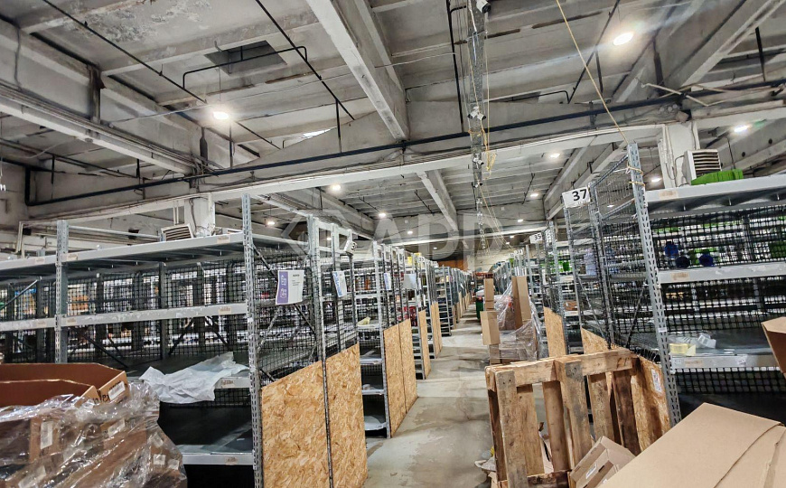 Сдам складское помещение, 1 000 м² фото