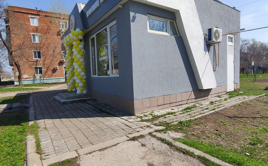 Отдельно стоящее здание с арендатором,  69 м2 фото