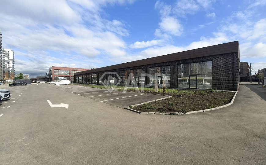 Сдаю 1 этаж 1 линия  400 м² фото