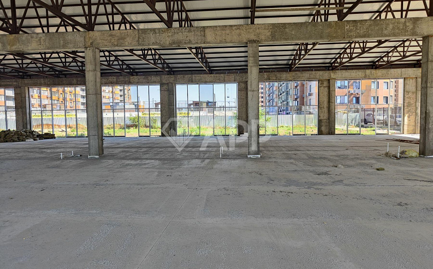 Сдаю 1 этаж 1 линия  400 м² фото