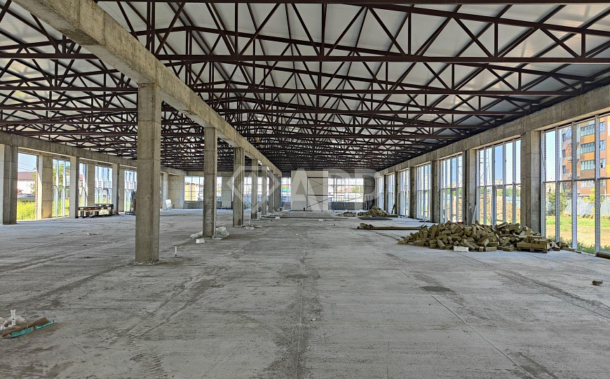 Сдаю 1 этаж 1 линия  400 м² фото