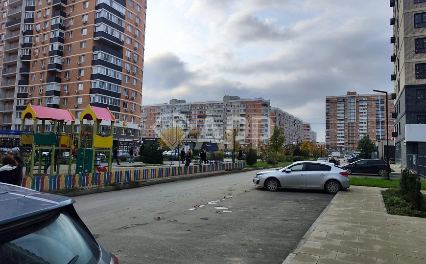Продаю 1 этаж 1 линия ЖК Эстет, 69,4 м² фото