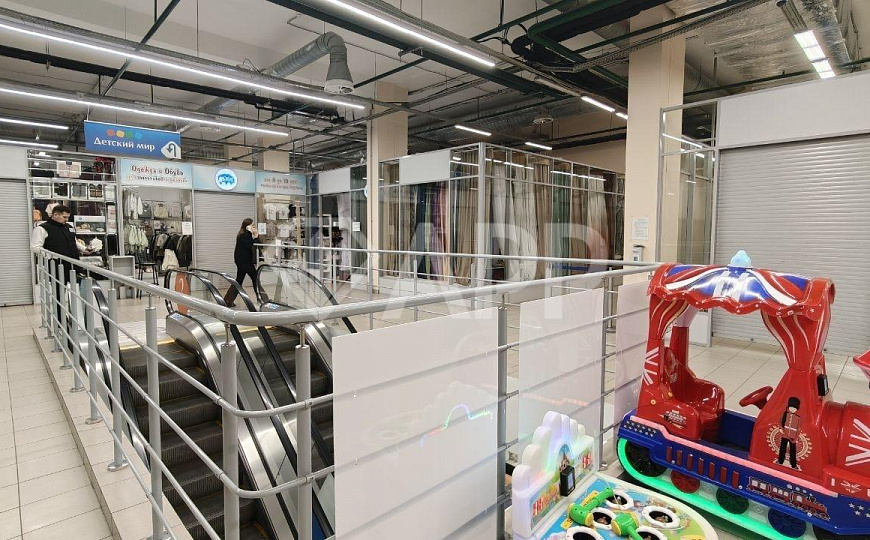 Торговая площадь с мокрой точкой 49.5м² фото