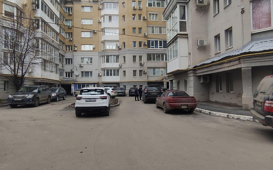 Офис на проспекте, 84 м2 фото