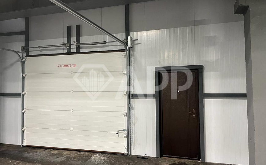 Сдам складское помещение, 440 м² фото