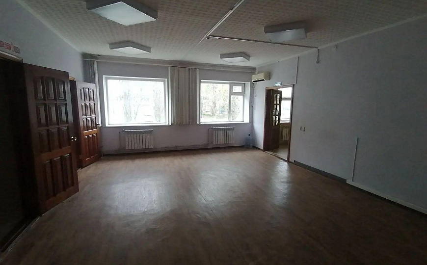 Помещения разной площади в центре города Балаково! фото