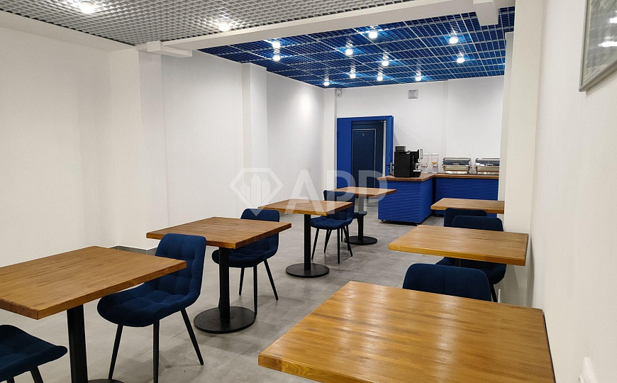 Сдам отличное помещение под кафе-ресторан, 250 м² фото