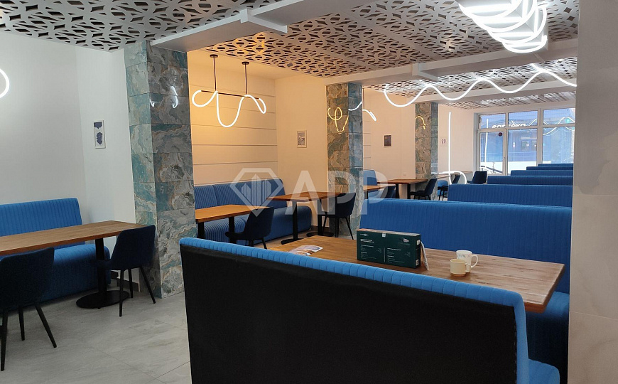 Сдам отличное помещение под кафе-ресторан, 250 м² фото