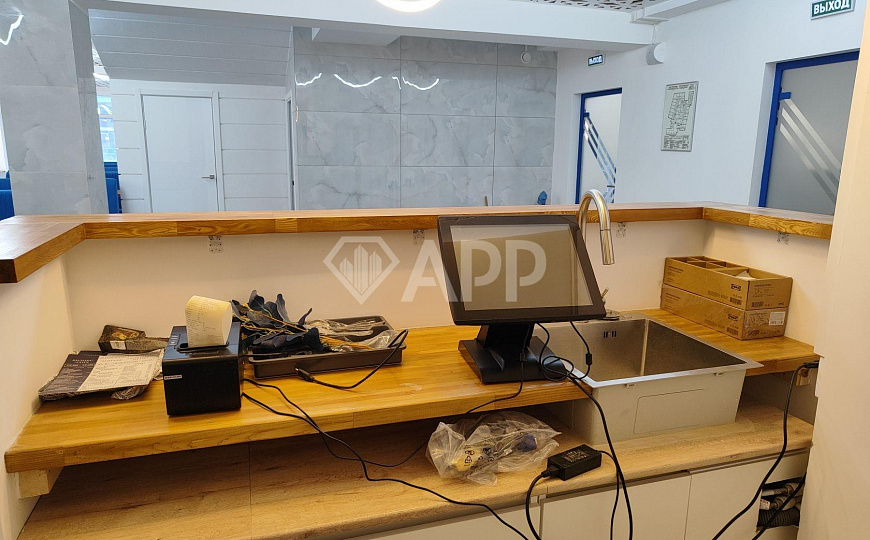 Сдам отличное помещение под кафе-ресторан, 250 м² фото