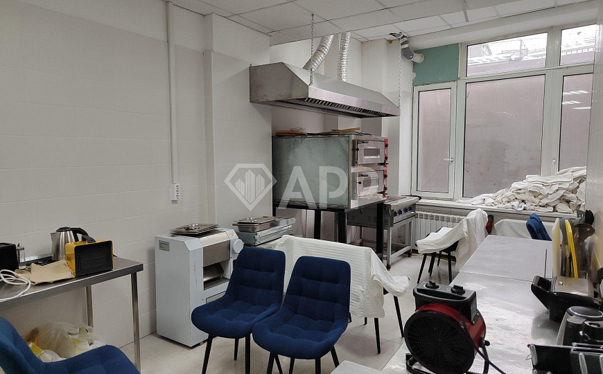 Сдам отличное помещение под кафе-ресторан, 250 м² фото