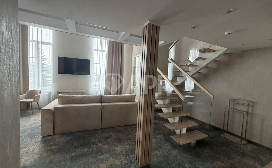 Продам гостиница, 921 м² фото