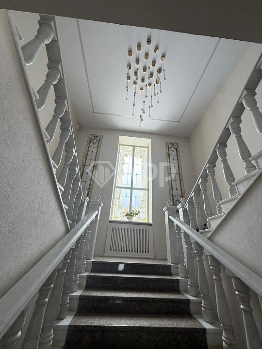 Продам гостиница, 921 м² фото