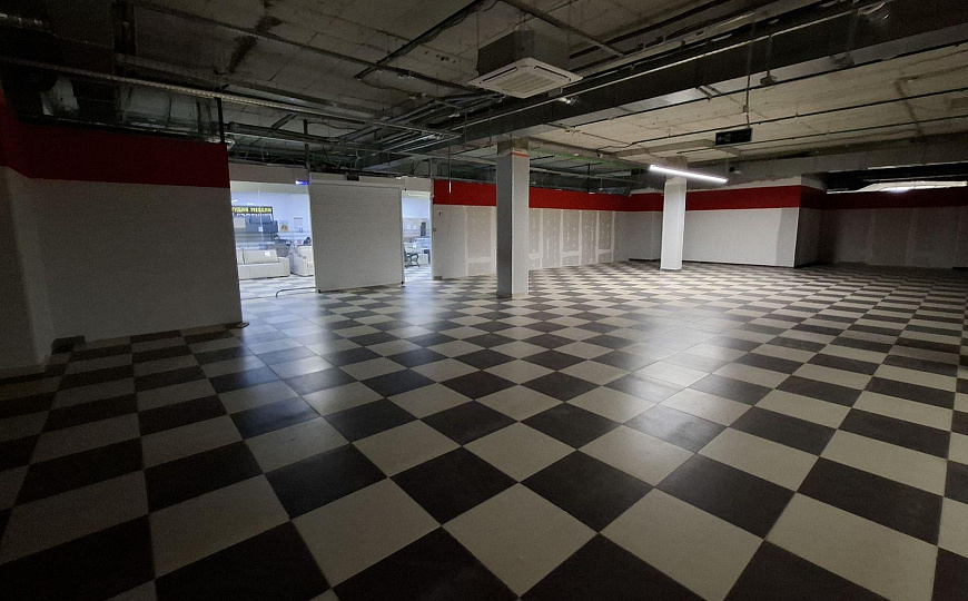 Сдам просторное помещение в ТЦ, 522,2 м² фото