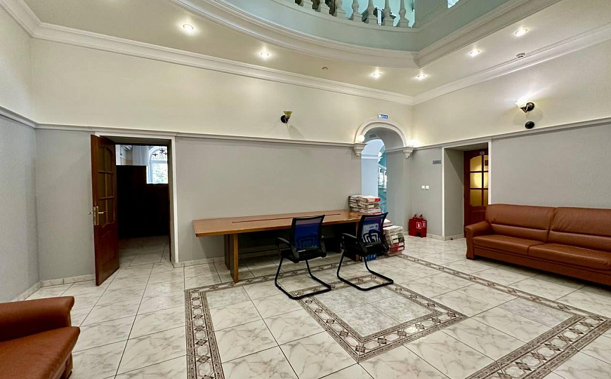 Здание 1 278 м² на 1 линии ул.Водников фото