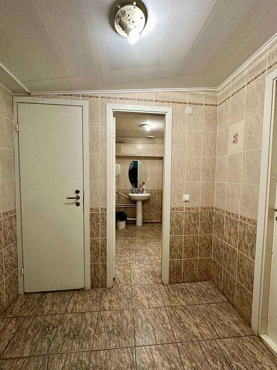 Здание 1 278 м² на 1 линии ул.Водников фото