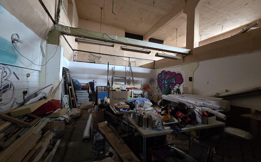 Продам отдельно стоящее здание, 2 813 м² фото