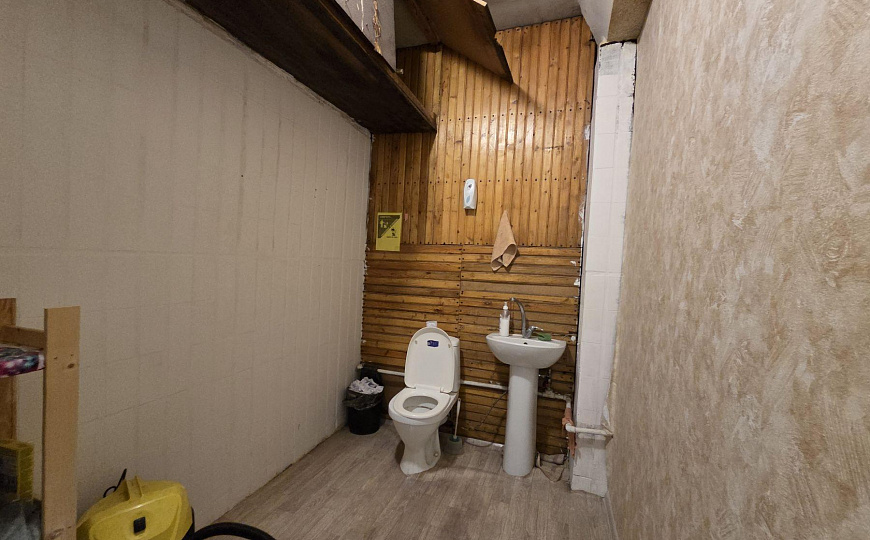 Продам отдельно стоящее здание, 2 813 м² фото