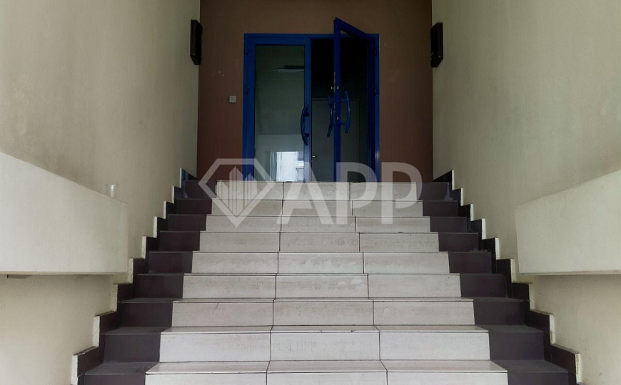 Сдаю 50м² в центре с м/т фото