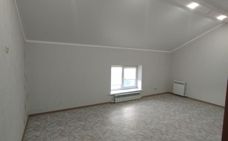 Сдам отдельно стоящее здание, 370 м² фото
