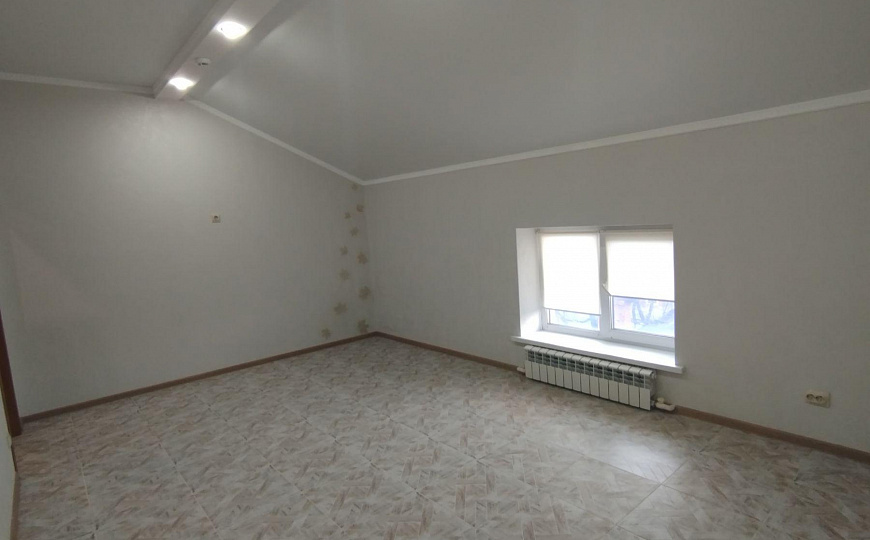 Сдам отдельно стоящее здание, 370 м² фото