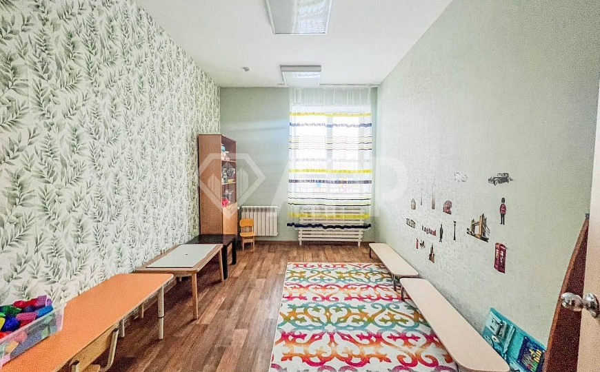 Продажа помещения 550 м²  1 этаж фото