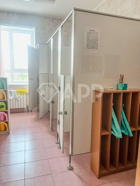 Продажа помещения 550 м²  1 этаж фото