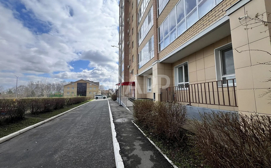 Продажа помещения 550 м²  1 этаж фото