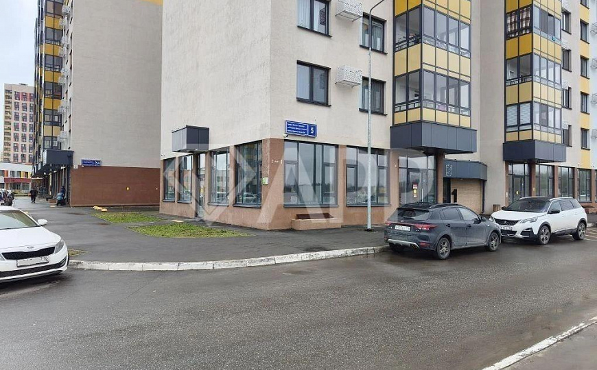 Сдам торговое помещение, 60 м² фото