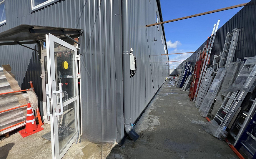 Продаю неутепленное складское помещение, 600 м² фото