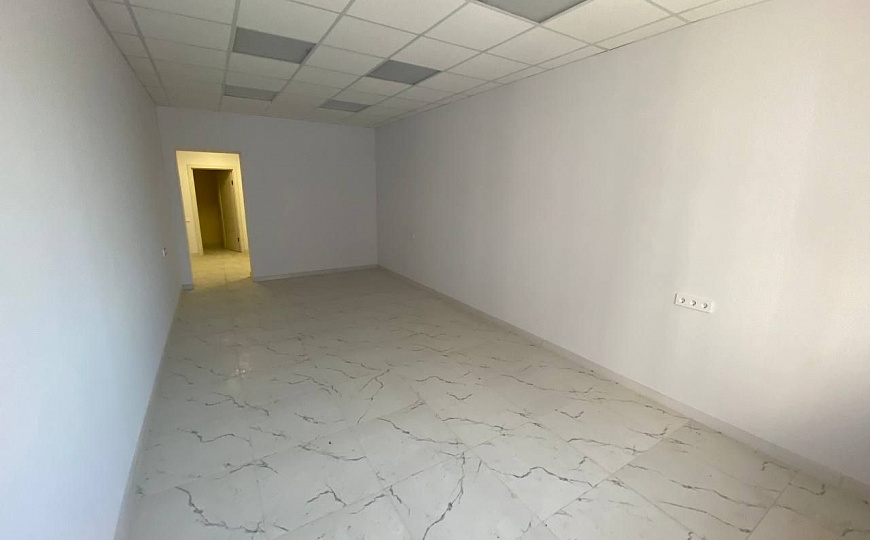 Офисные помещения на 1 этаже 93,7 м² фото