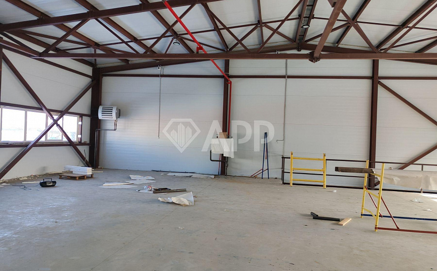Сдам складское помещение, 1 500 м² фото